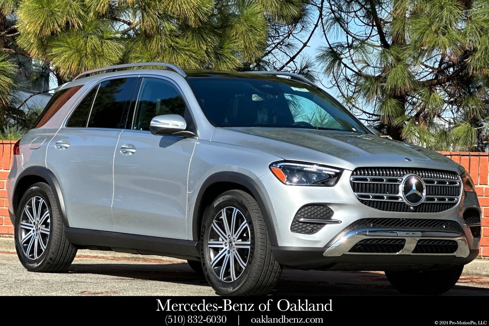 New 2025 Mercedes-Benz GLE 450 4MATIC