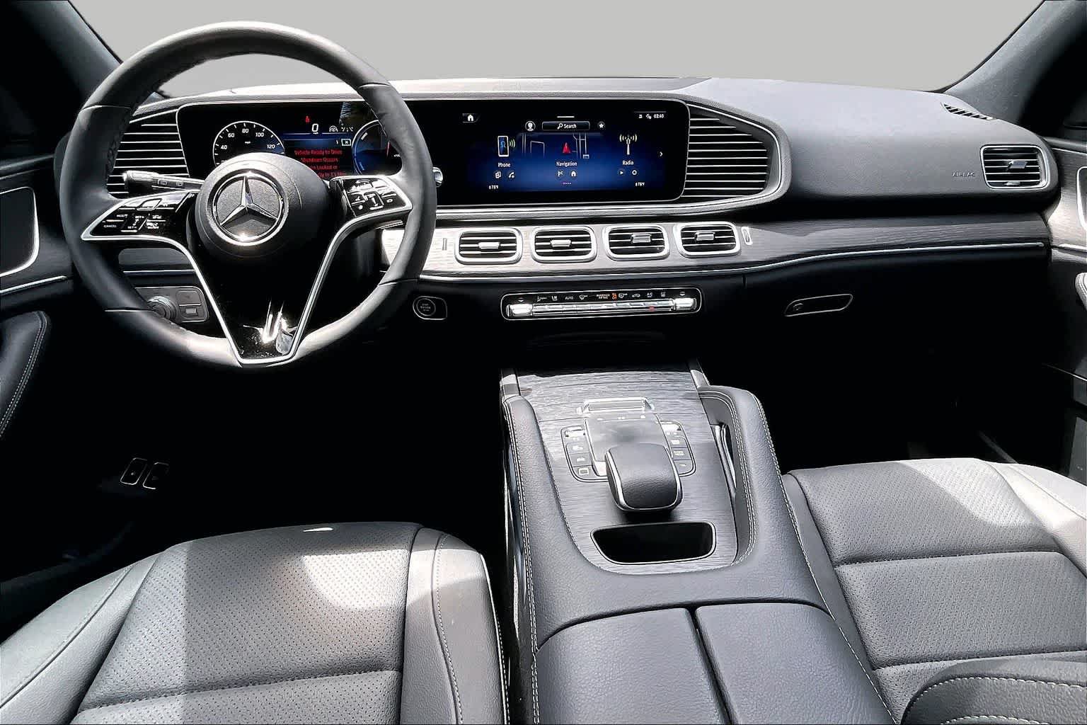 Used 2025 Mercedes-Benz GLE 450e 4MATIC image 16