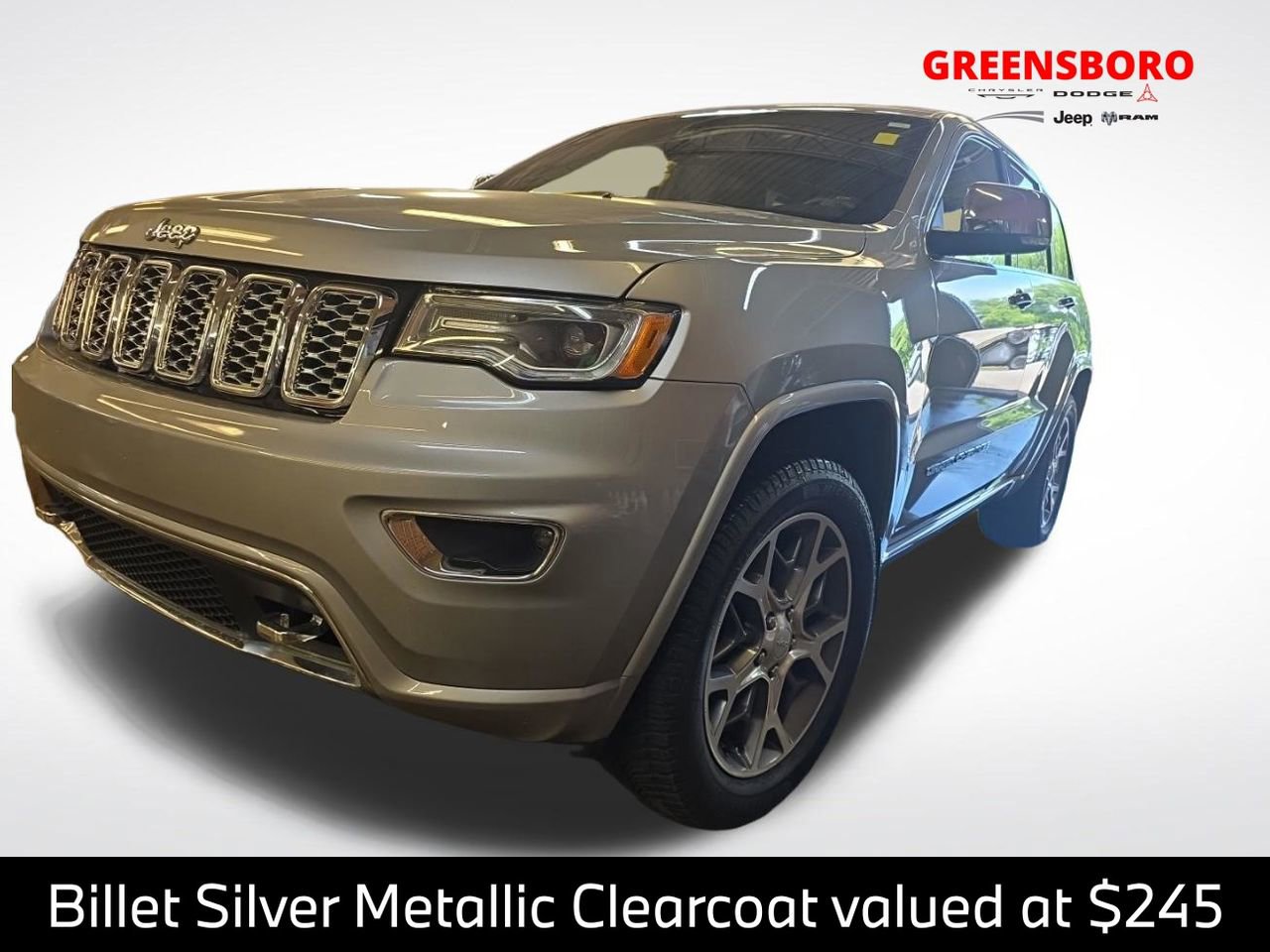 Used 2020 Jeep Grand Cherokee Overland AWD/4WD image 1