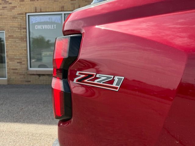 Used 2023 Chevrolet Colorado Z71 w/ Z71 Convenience Package 2 image 55