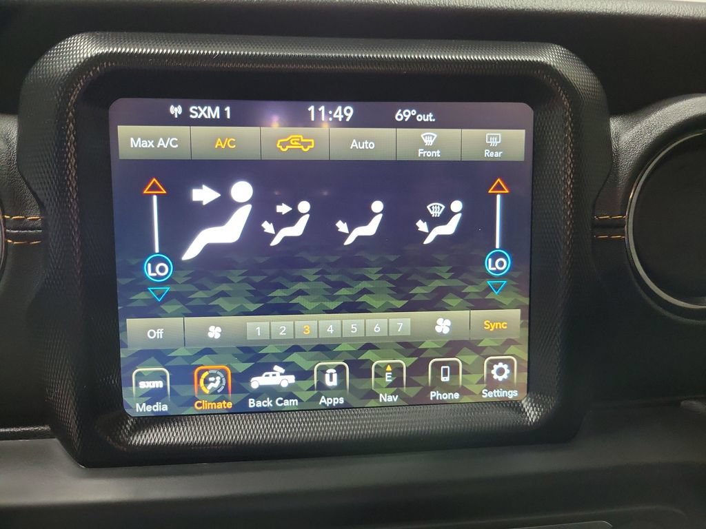 Used 2021 Jeep Gladiator Overland AWD/4WD image 42