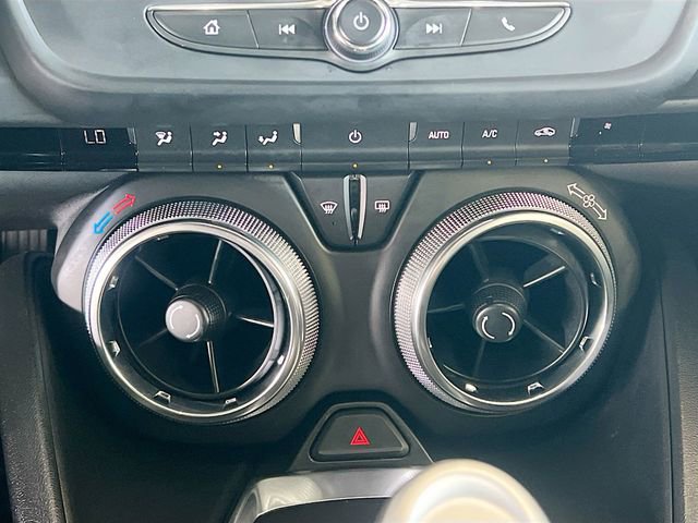 Used 2021 Chevrolet Camaro LT image 23