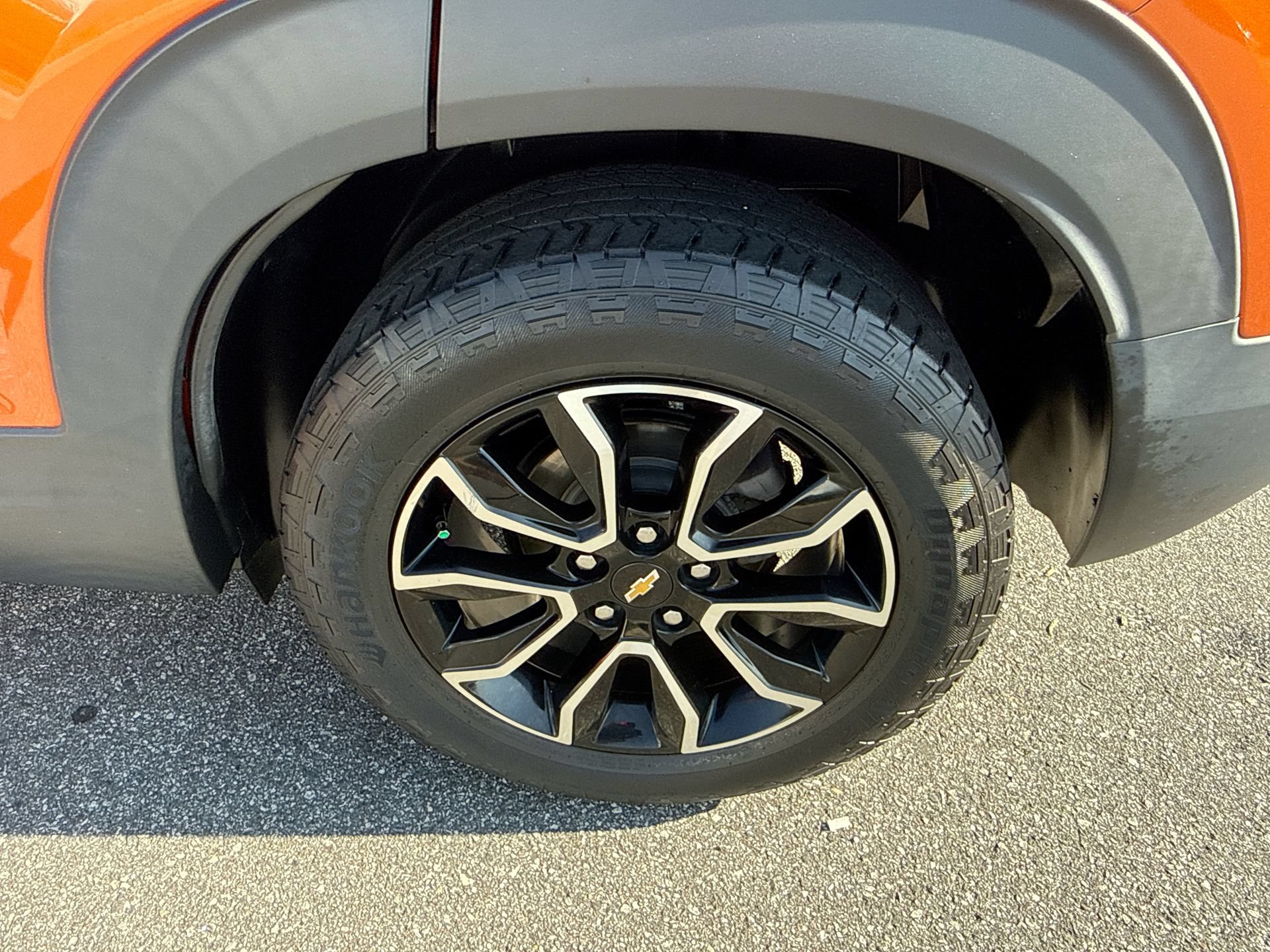 Used 2023 Chevrolet TrailBlazer ACTIV w/ Sun and Liftgate Package FWD image 25