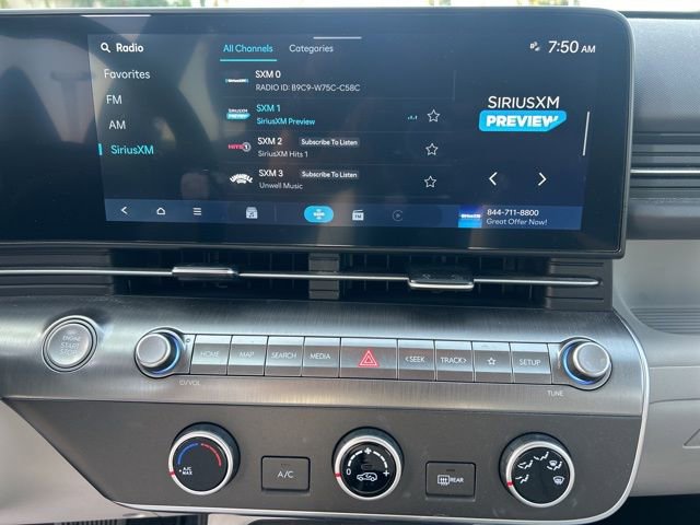 Used 2024 Hyundai Kona SE image 10