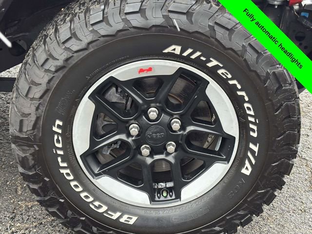 Used 2021 Jeep Wrangler Unlimited Sahara image 30