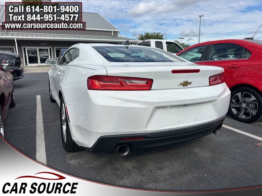 Used 2017 Chevrolet Camaro LT image 4