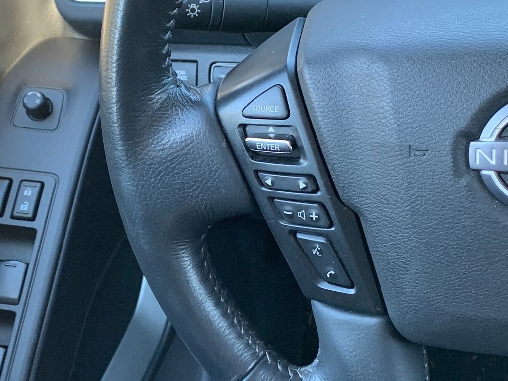 Used 2024 Nissan Frontier SV w/ SV Convenience Package image 13