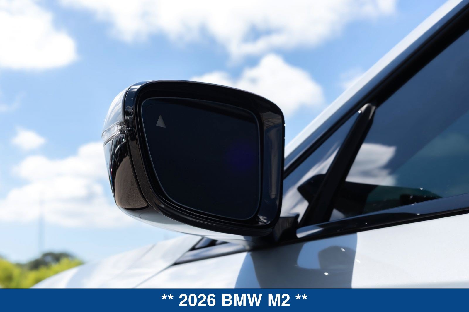 Used 2026 BMW M2 w/ Lighting Package RWD image 24