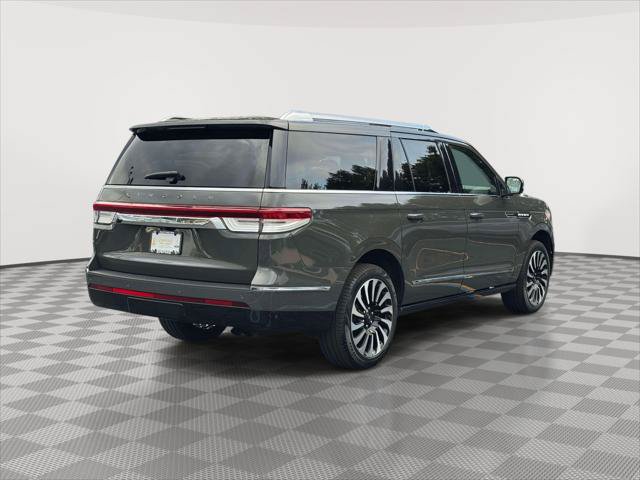Certified 2024 Lincoln Navigator L Black Label AWD/4WD image 7