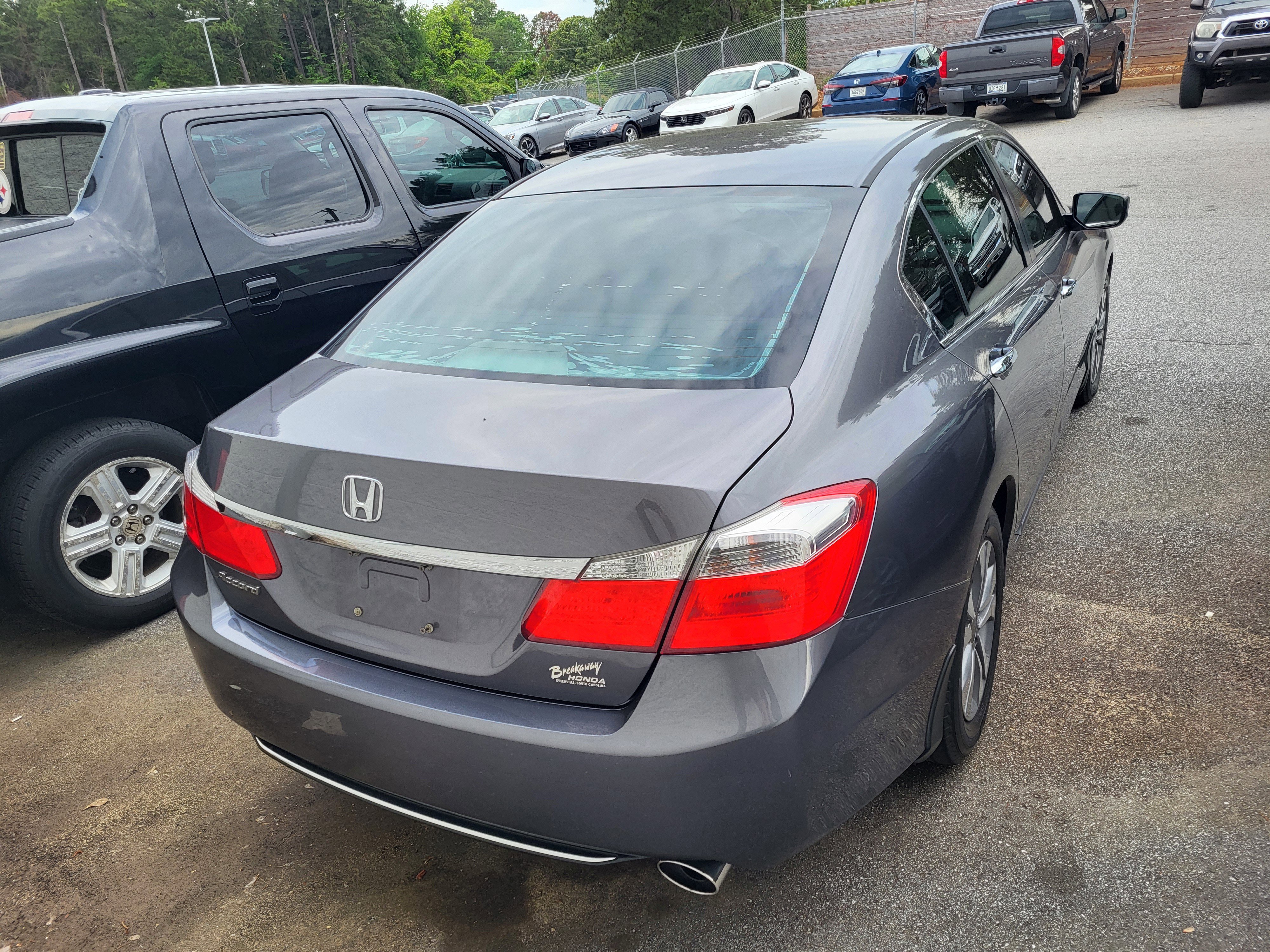 Used 2015 Honda Accord LX image 5