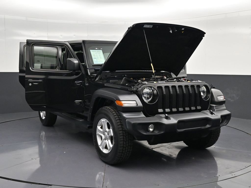 Used 2022 Jeep Wrangler Unlimited Sport AWD/4WD image 36