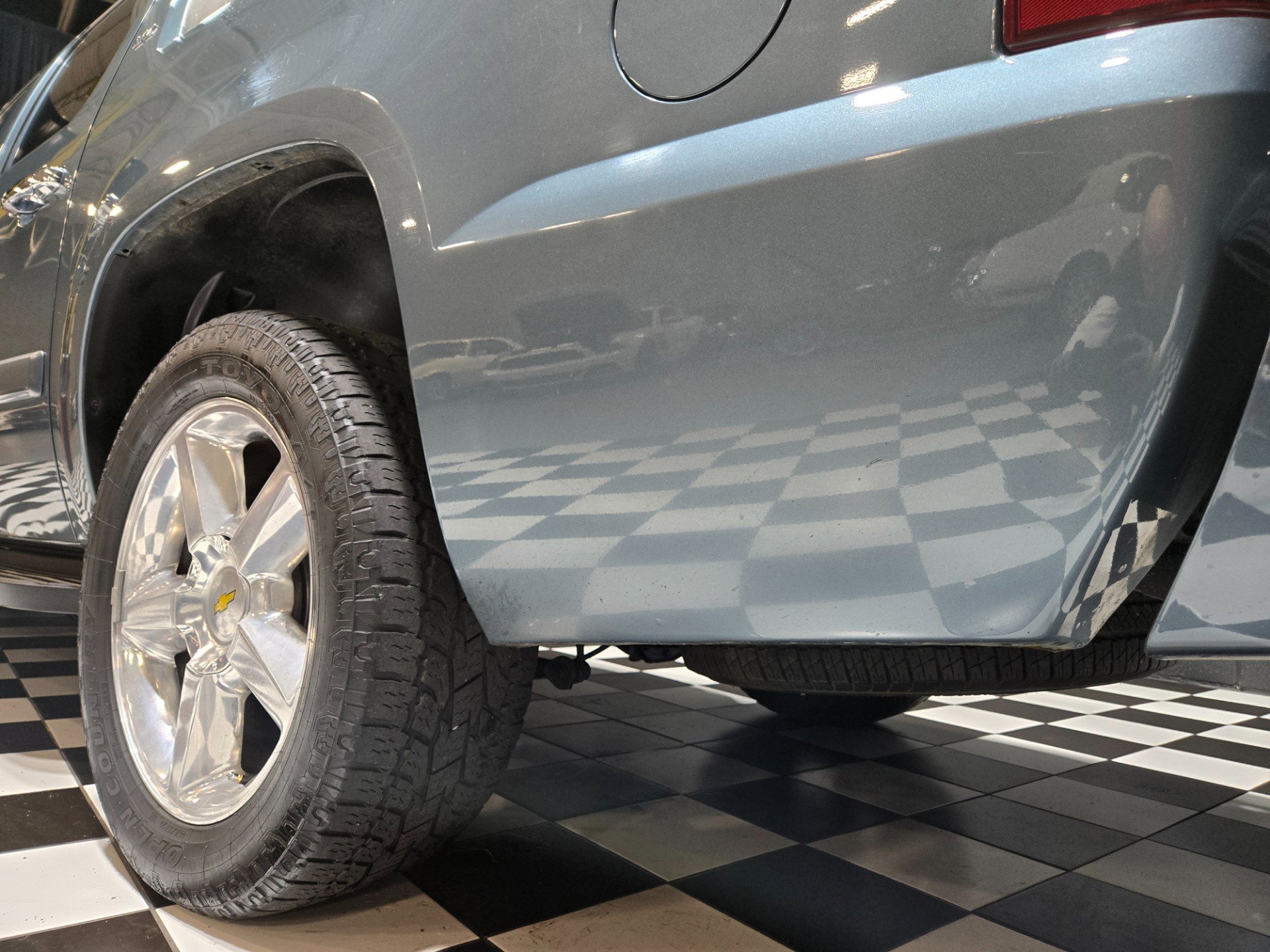 Used 2008 Chevrolet Avalanche LTZ w/ LTZ Preferred Equipment Group image 46