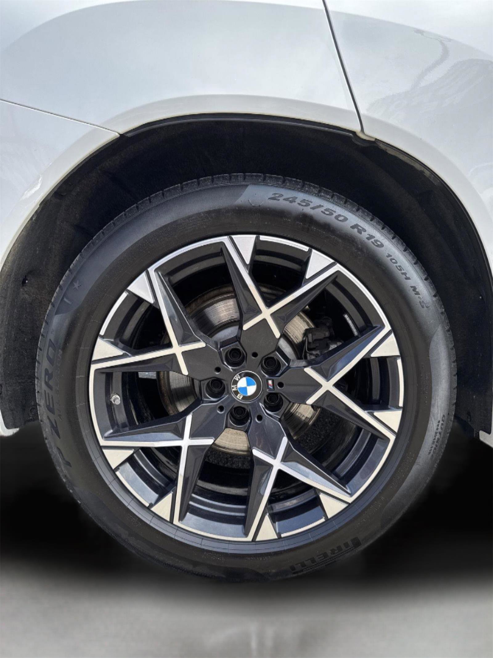 Used 2025 BMW X3 xDrive30i w/ Premium Package image 11