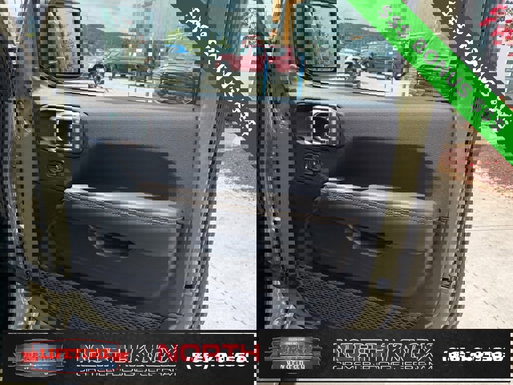 New 2025 Jeep Wrangler Unlimited Rubicon 392 image 34