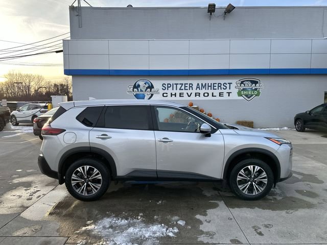 Used 2023 Nissan Rogue SV image 11