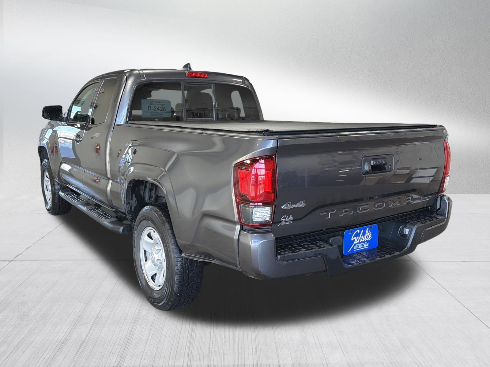 Used 2022 Toyota Tacoma SR w/ SR Convenience Package image 6