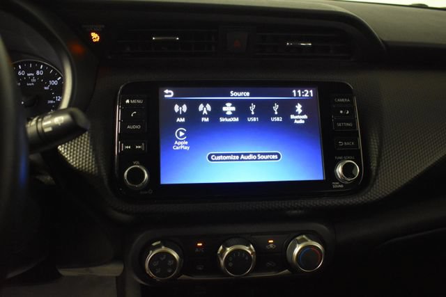 Certified 2023 Nissan Kicks SV FWD image 17