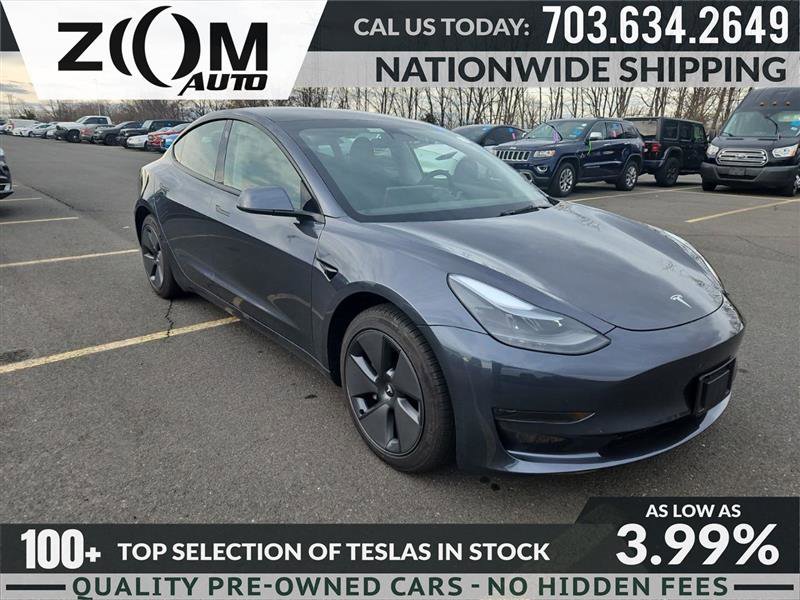 Used 2023 Tesla Model 3 Standard Range image 1