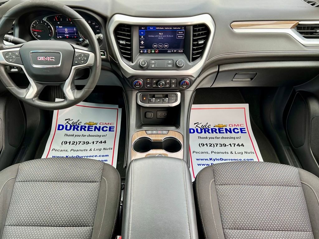 Used 2022 GMC Acadia SLE image 17