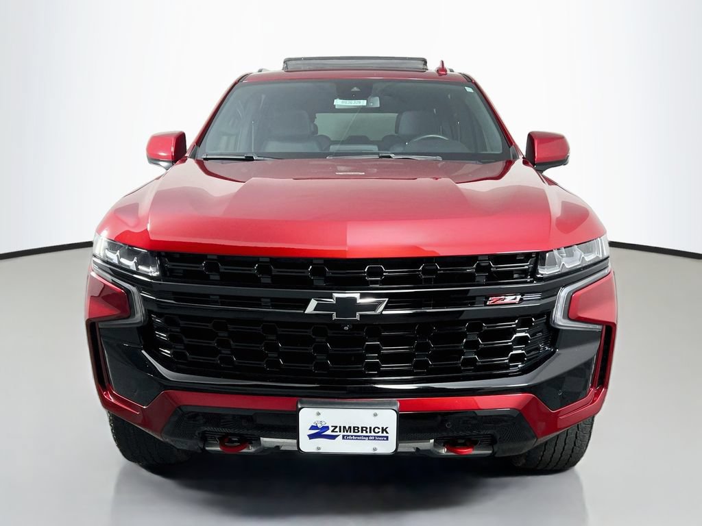 Used 2023 Chevrolet Suburban Z71 w/ Luxury Package AWD/4WD image 2