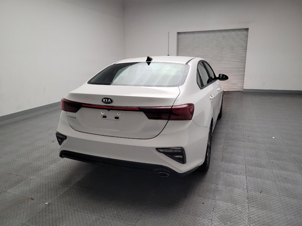 Used 2021 Kia Forte LXS FWD image 7