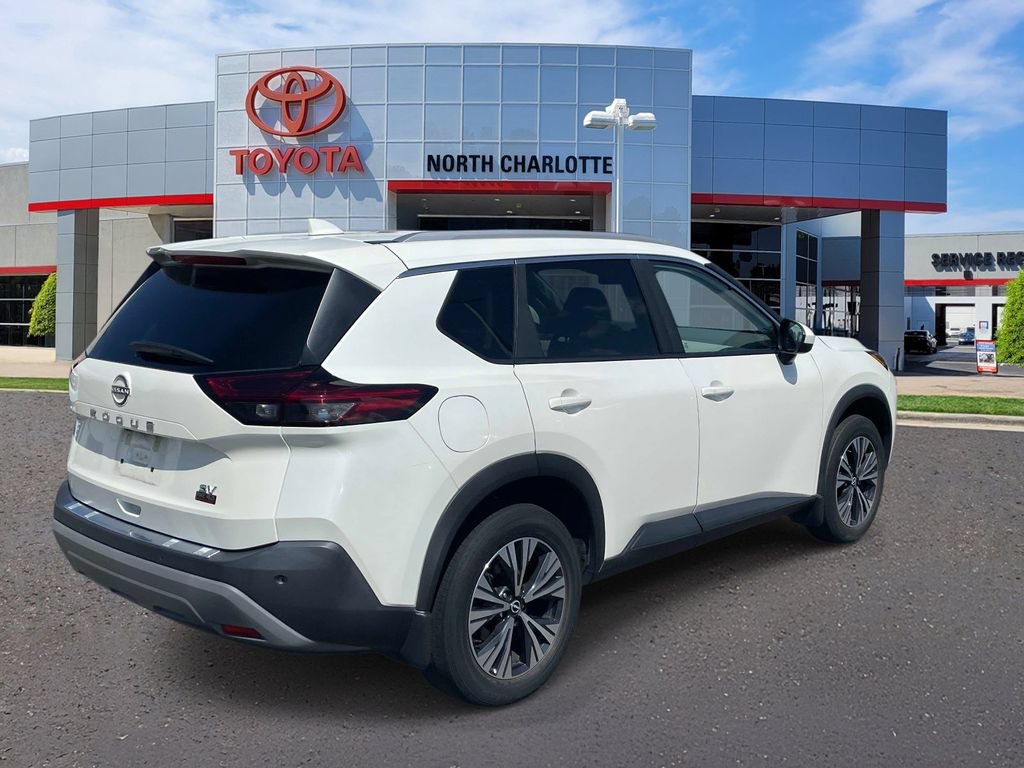 Used 2023 Nissan Rogue SV w/ SV Premium B Package FWD image 7