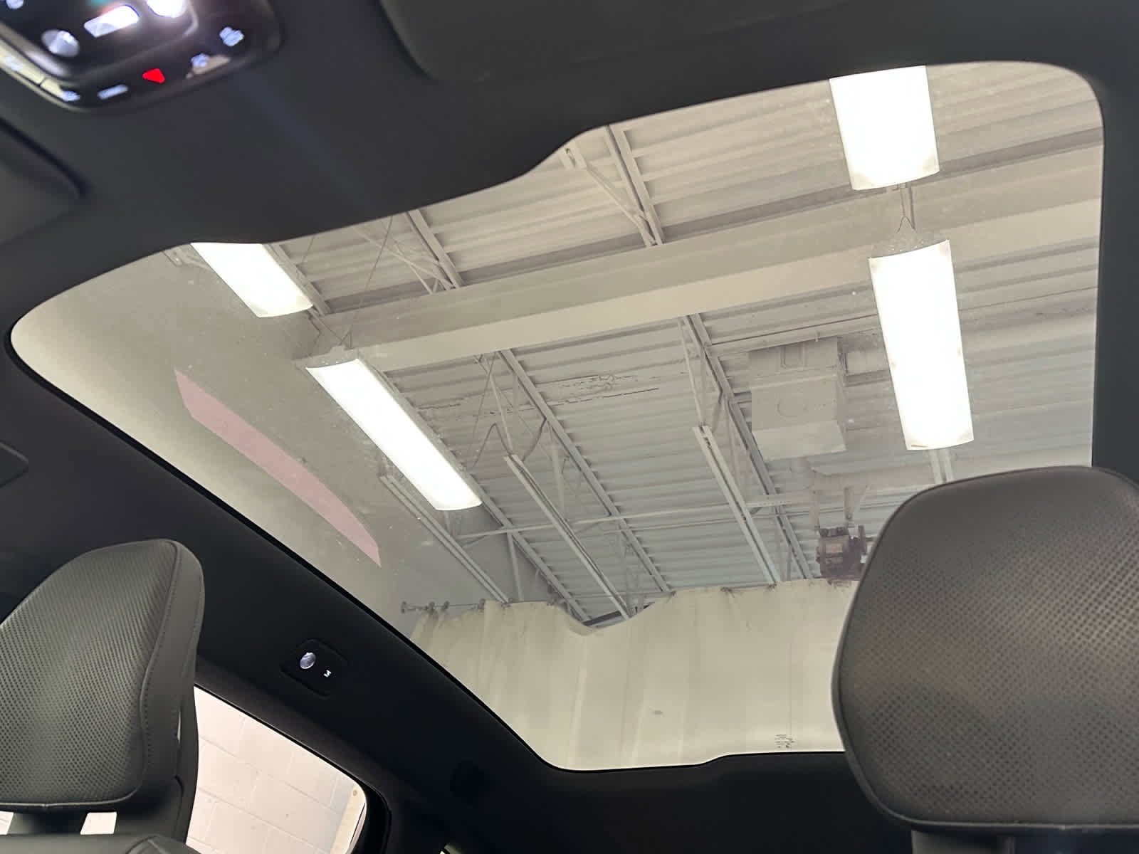 Used 2025 Polestar Polestar 3 image 36