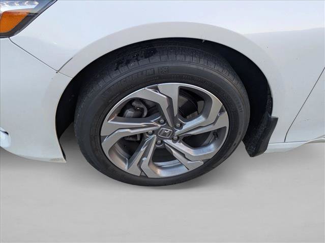Used 2020 Honda Accord EX image 10