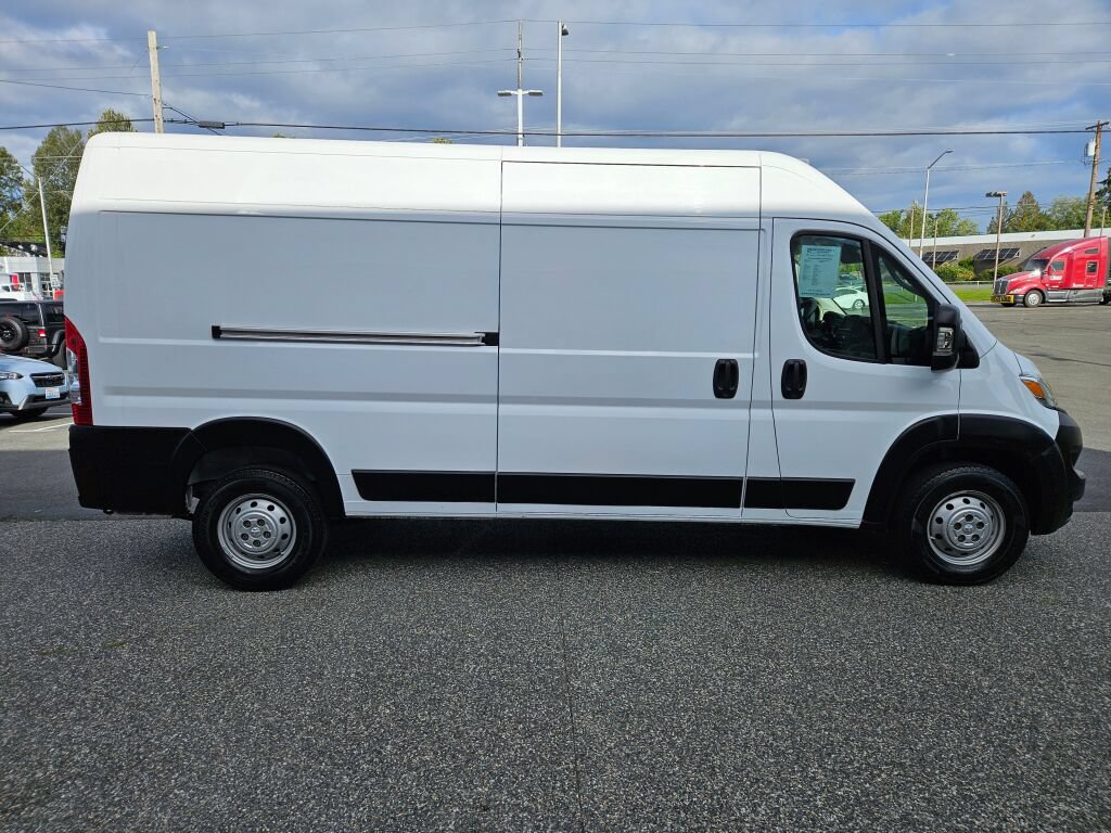 Used 2023 RAM ProMaster 2500 FWD image 5