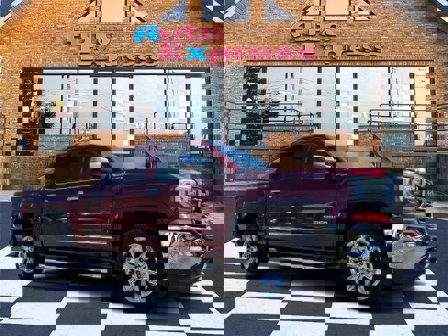 Used 2016 GMC Sierra 1500 SLT w/ SLT Premium Package AWD/4WD image 1