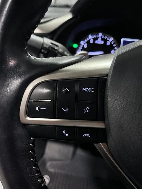 Used 2022 Lexus RX 350L FWD w/ Premium Package image 26