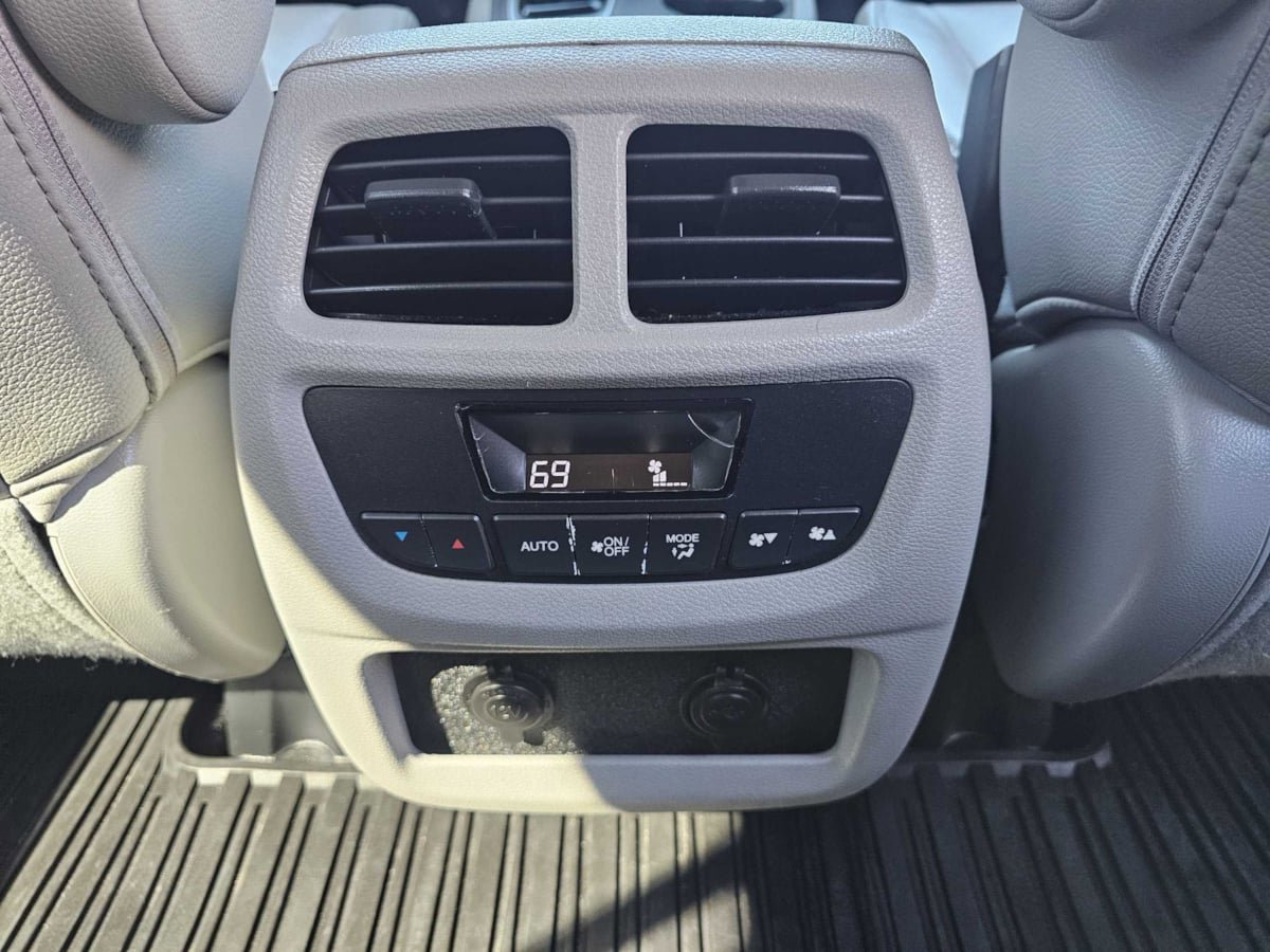 Used 2016 Honda Pilot EX-L image 41