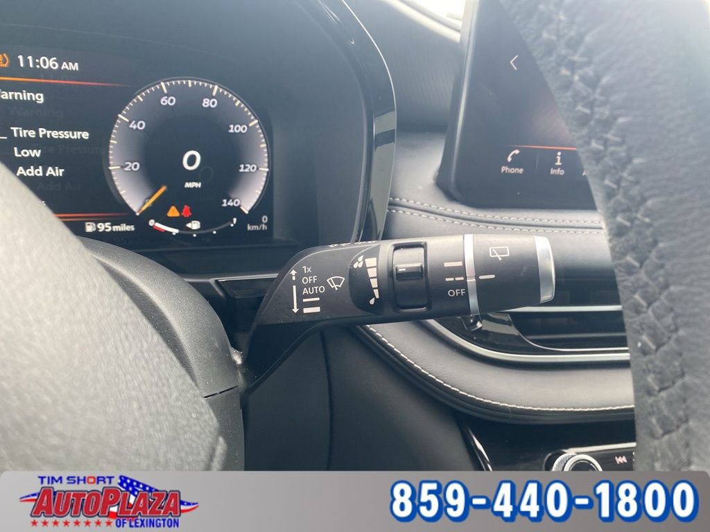 Used 2023 INFINITI QX60 Luxe image 36