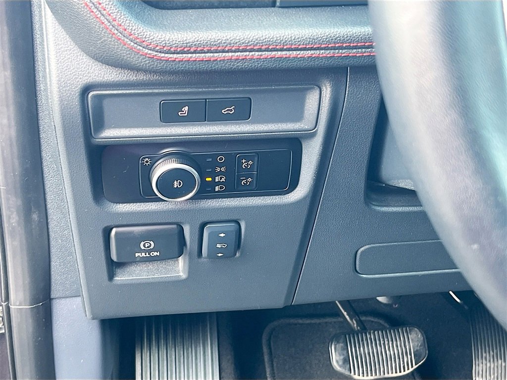 Used 2024 Ford Expedition Limited image 10