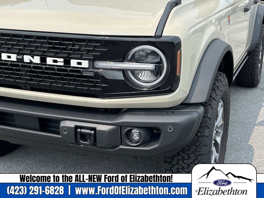 New 2025 Ford Bronco Badlands image 10