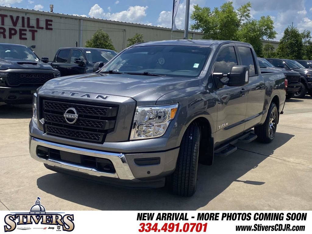 Used 2023 Nissan Titan SV w/ SV Convenience Package RWD image 38