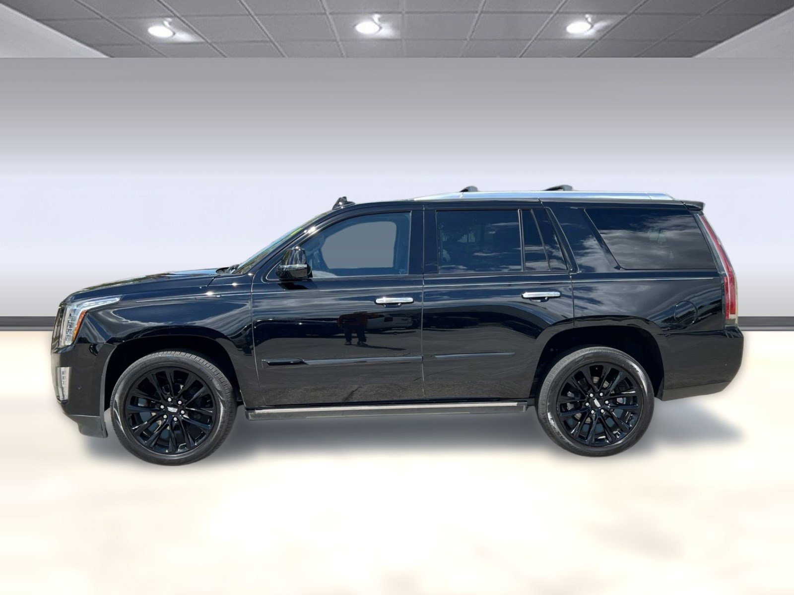 Certified 2020 Cadillac Escalade Premium Luxury w/ Escalade Sport Edition AWD/4WD image 2