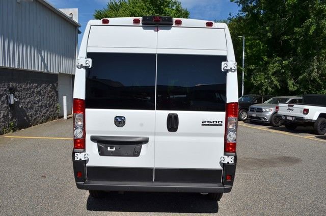 Used 2024 RAM ProMaster 2500 w/ Quick Order Package 22G SLT FWD image 7