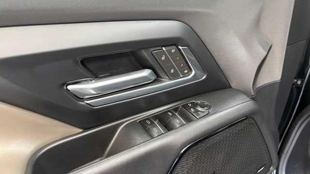 Used 2026 Chevrolet Silverado EV Trail Boss AWD/4WD image 19