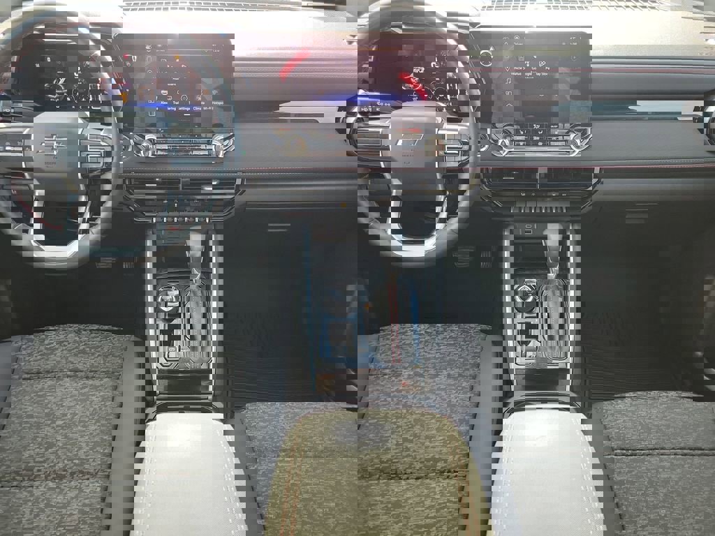 Used 2024 Chevrolet Colorado Z71 w/ Z71 Convenience Package 2 image 14