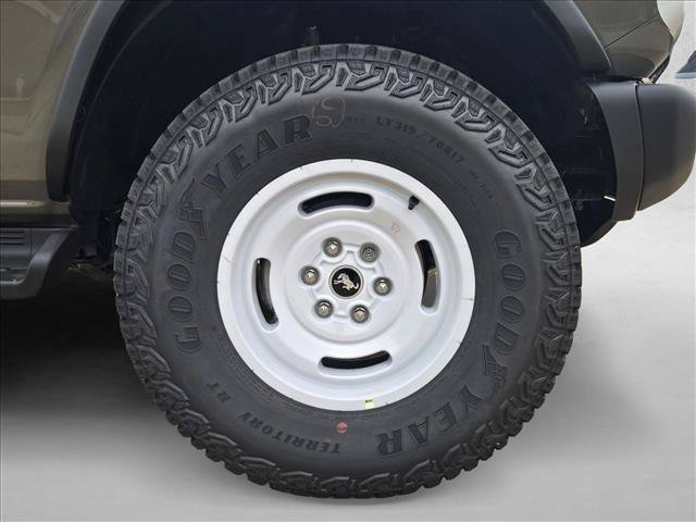 New 2026 Ford Bronco Heritage Edition AWD/4WD image 10