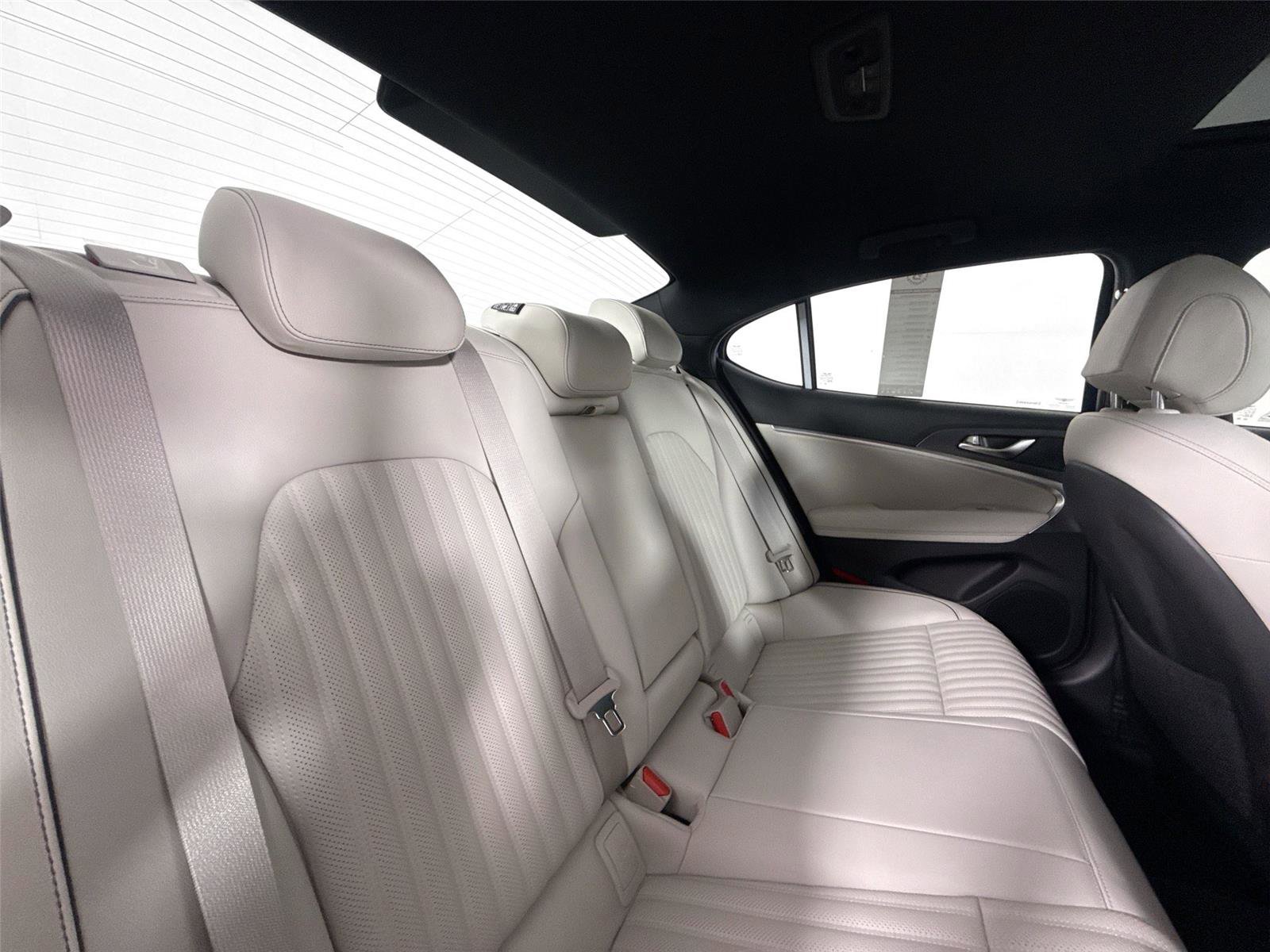 Used 2025 Genesis G70 3.3T Advanced AWD/4WD image 43