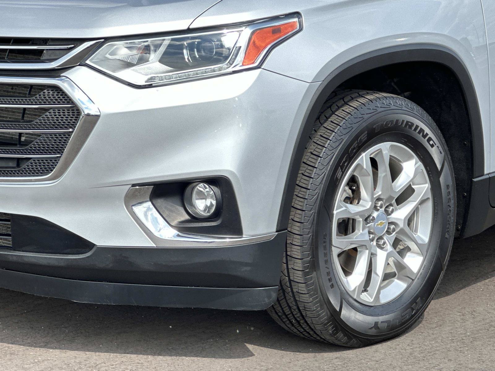 Certified 2020 Chevrolet Traverse LT FWD image 7