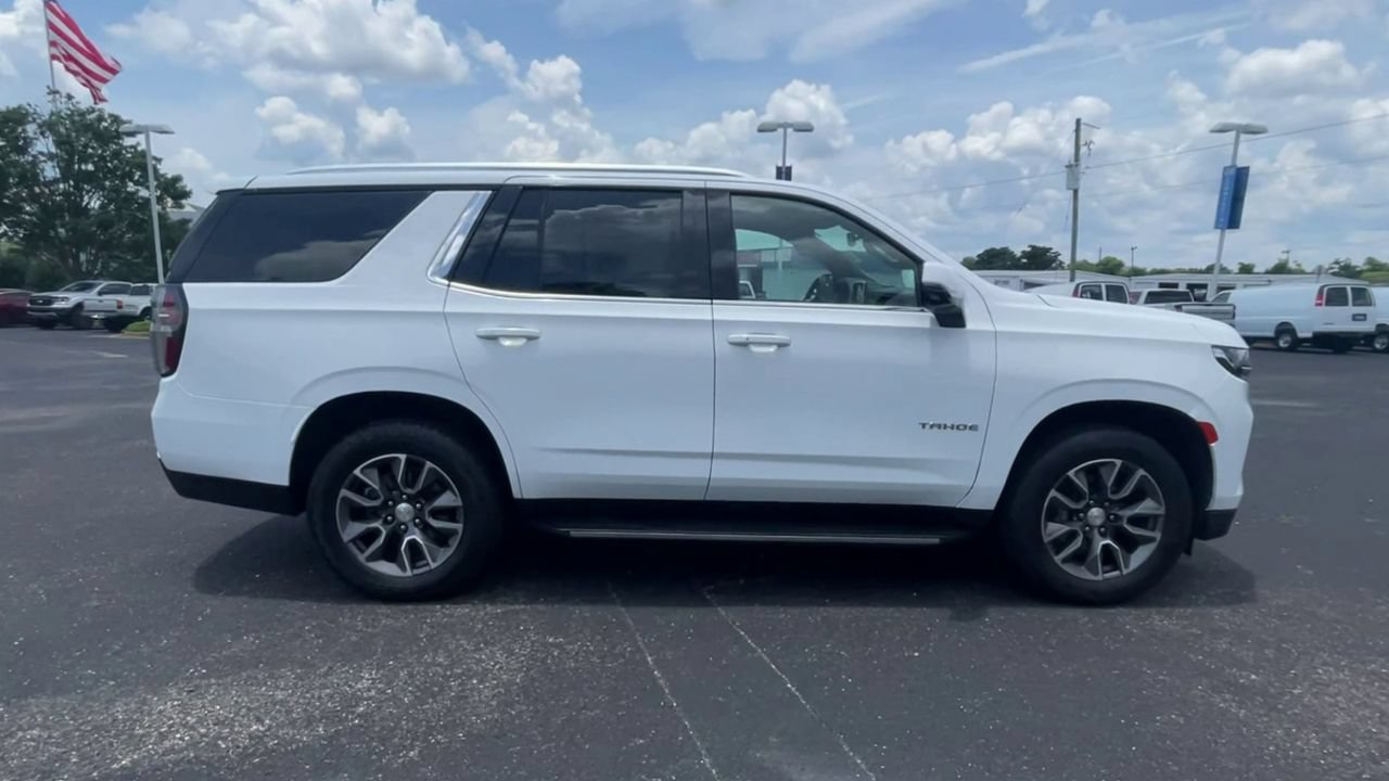 Used 2023 Chevrolet Tahoe LT w/ Luxury Package RWD image 9