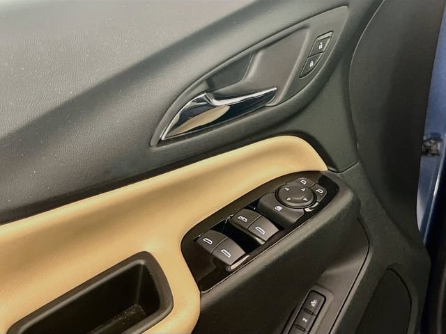 Used 2024 Chevrolet Equinox Premier FWD image 16