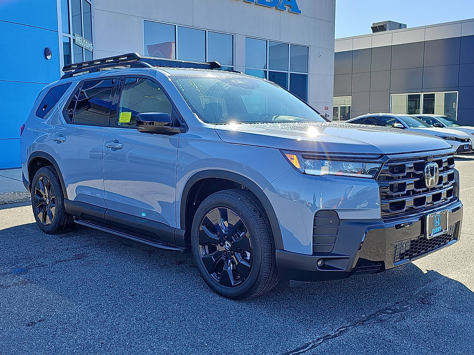 New 2026 Honda Pilot Black Edition image 2
