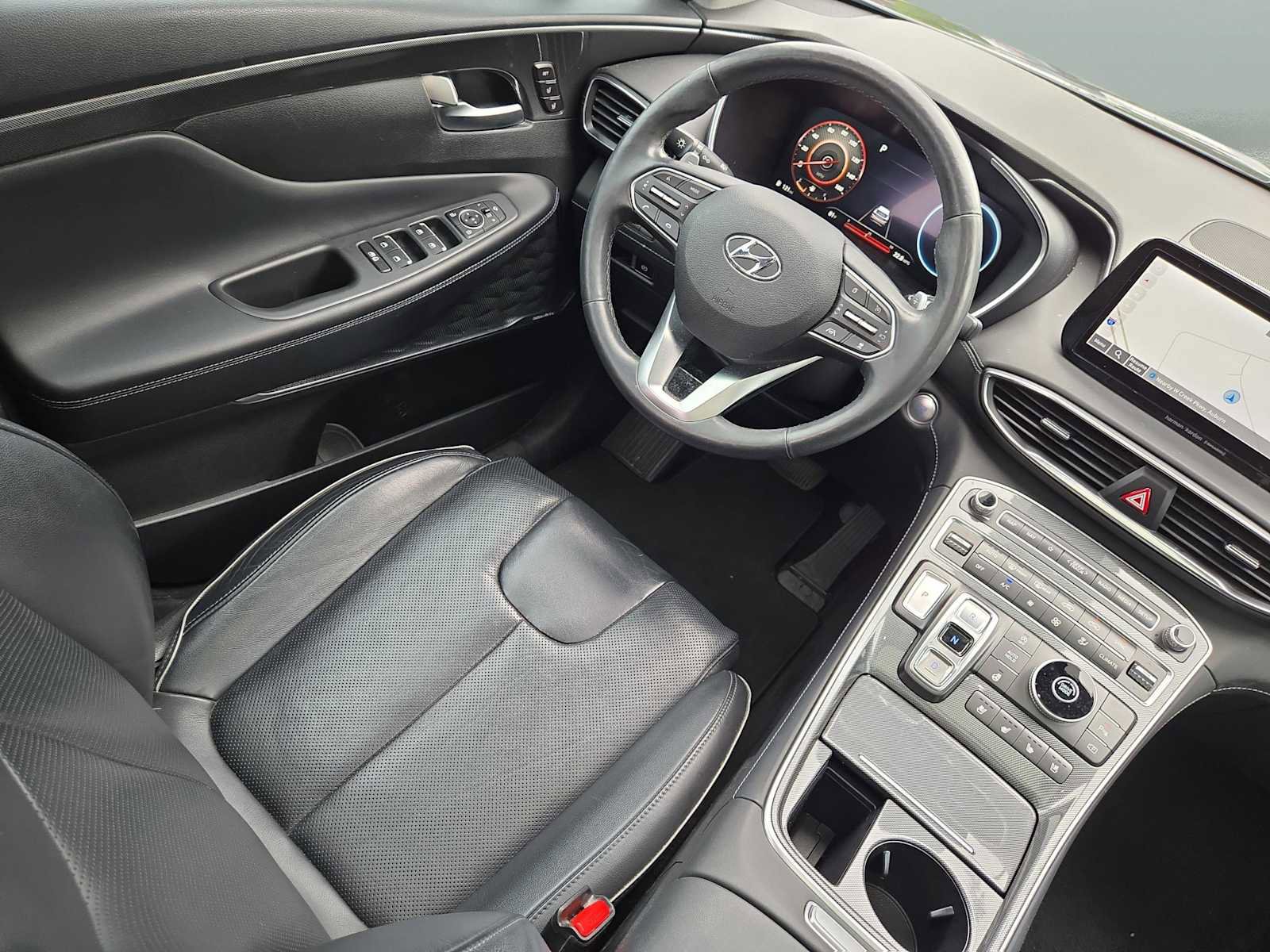 Used 2022 Hyundai Santa Fe Limited FWD image 15