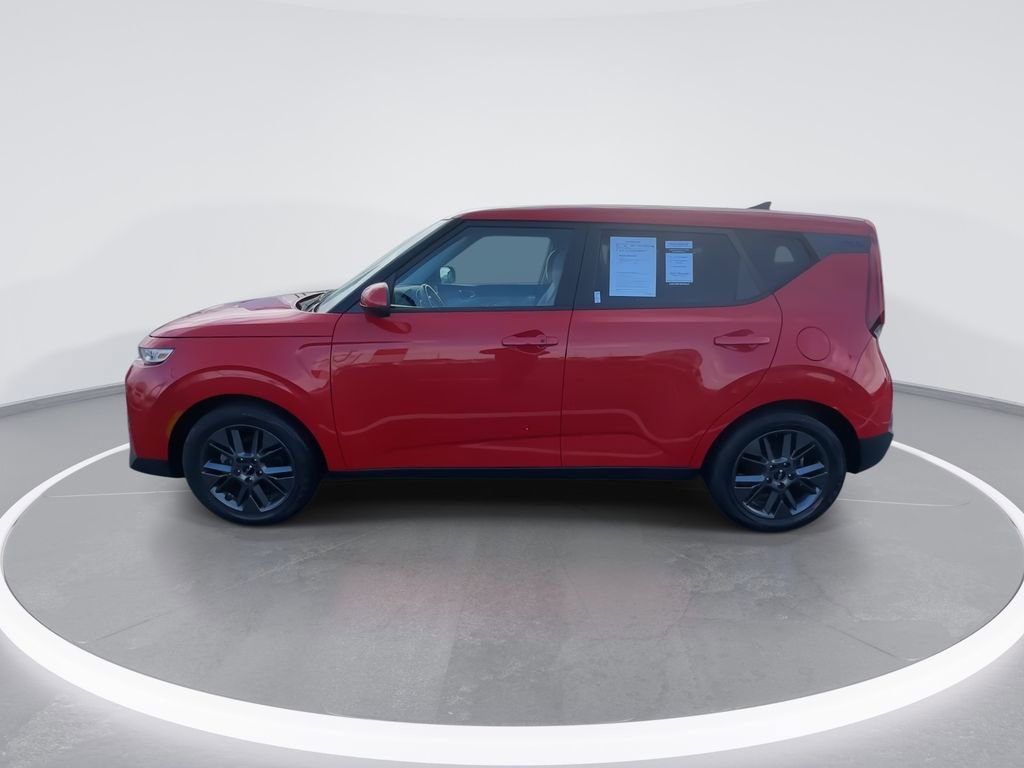 Used 2022 Kia Soul EX image 5