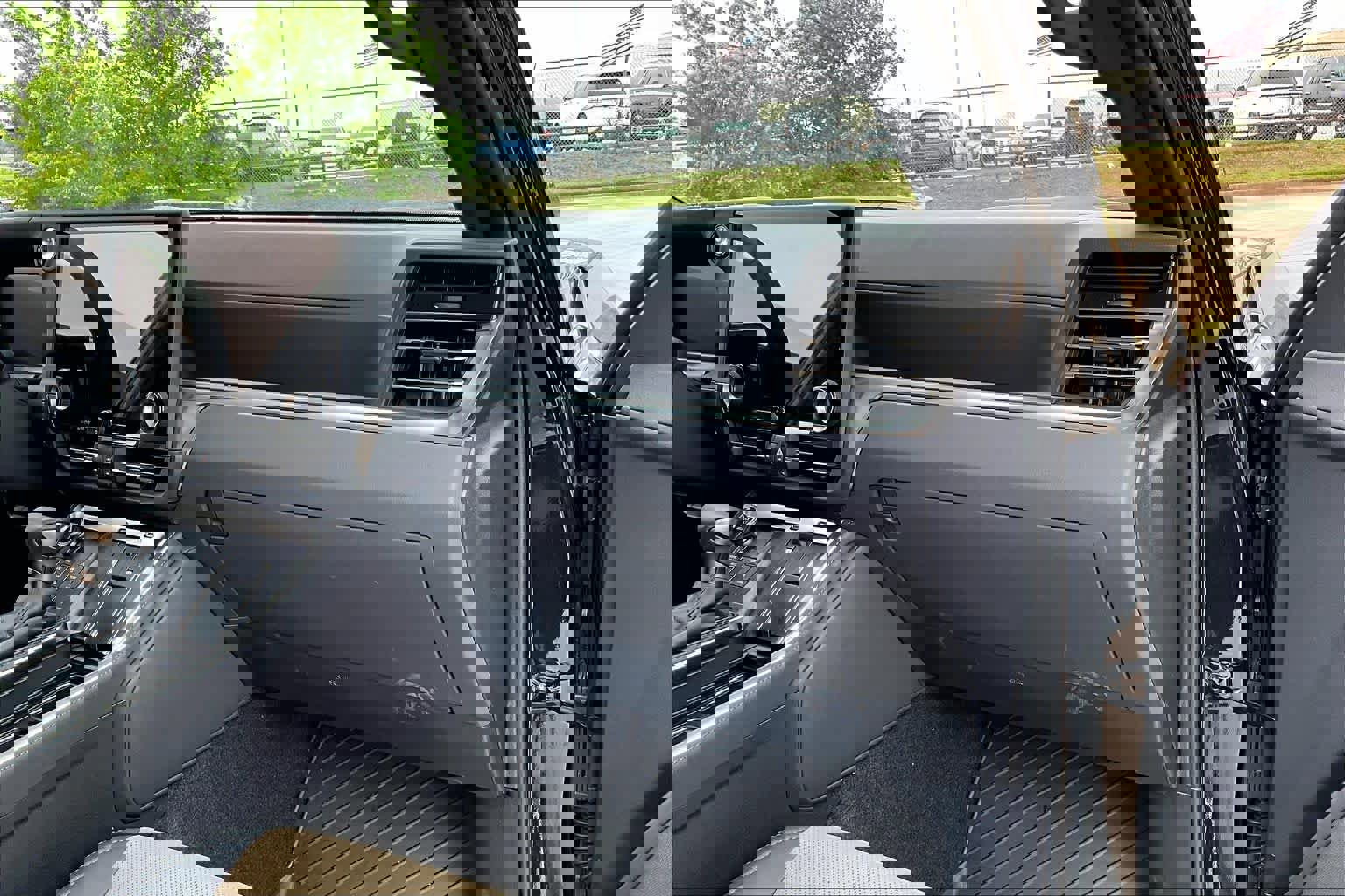 Used 2025 Lexus GX 550 AWD/4WD image 18