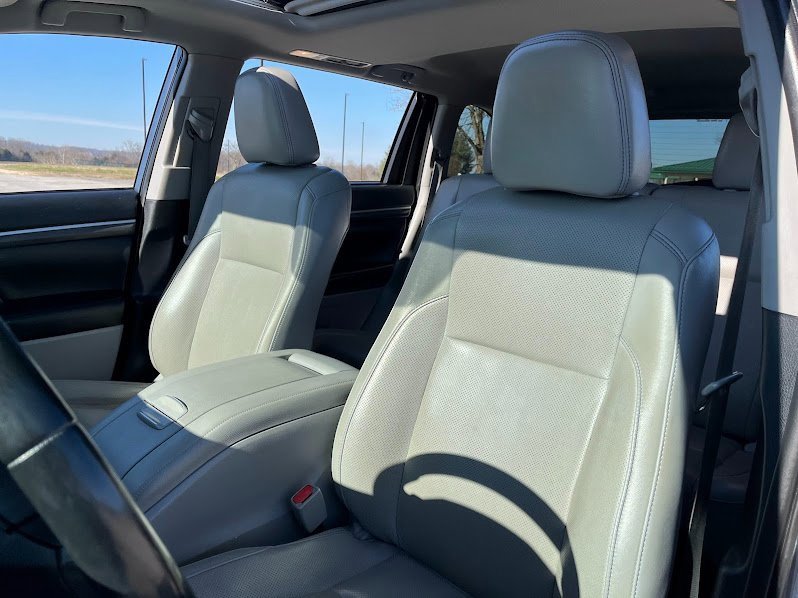 Used 2019 Toyota Highlander Limited image 9
